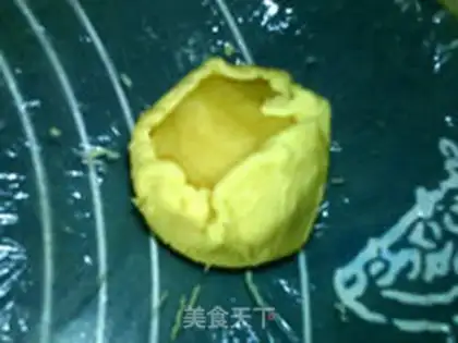 Make Milky Gold Mooncake step 9