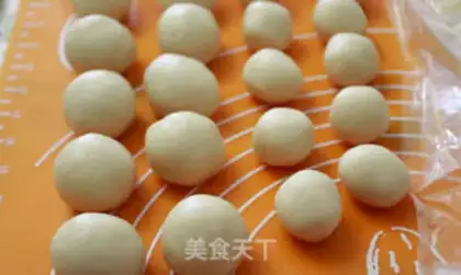 Make Lian Yuen Yuen step 4