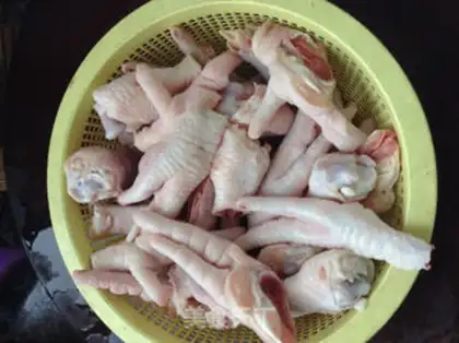 Make Tiger chicken claws step 1
