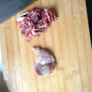 Make Spicy chicken step 1