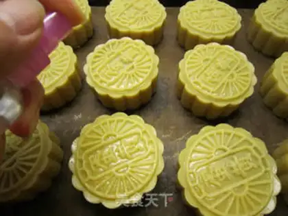 Make Lian Yuen Yuen step 13