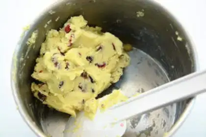 Make Cranberry cookies step 4
