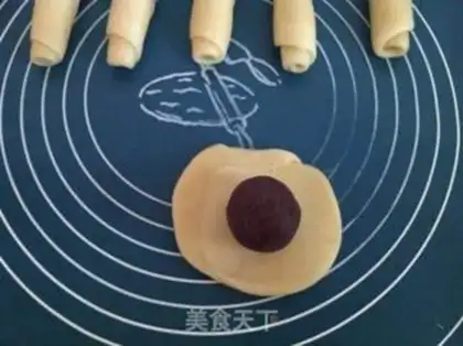 Make Red bean pie step 12