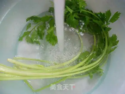 Make Celery and duck eggs step 1