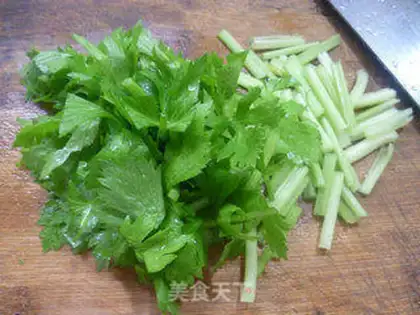 Make Celery and duck eggs step 2