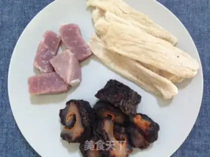 Make The sea cucumber soup step 2