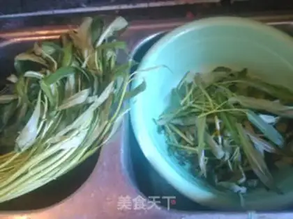 Make Garlic cabbage step 0