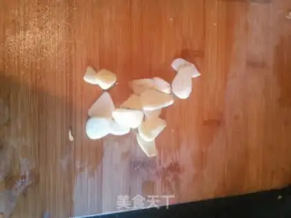 Make Garlic cabbage step 1