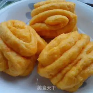 Make Carrot rolls step 9