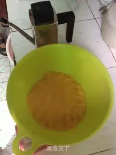Make A taco for a moon cake step 3