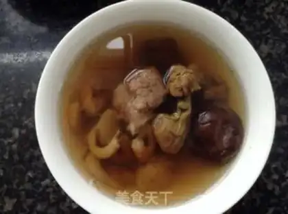 Make Seafood ostrich mushroom soup step 3