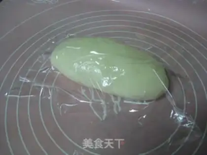 Make Milky potato ice-cream mooncake step 6