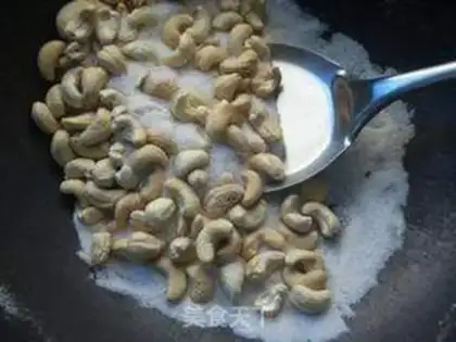 Make Salted cashew nuts step 2