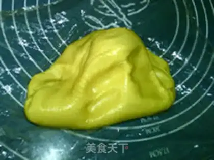 Make Ice pumpkin mooncake step 6