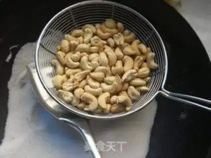 Make Salted cashew nuts step 3