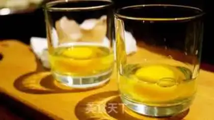Make Japanese hot spring eggs step 1