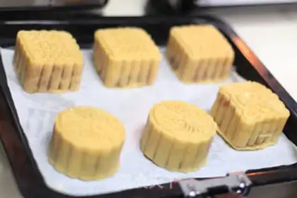 Make Mooncake step 9