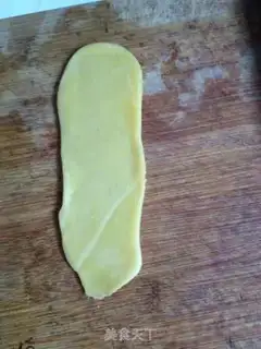Make A taco for a moon cake step 13