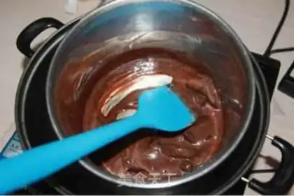 Make Chocolate truffles step 7
