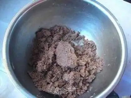 Make Sugar-free beef mooncakes step 4