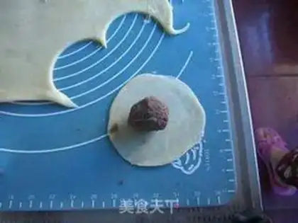 Make Sugar-free beef mooncakes step 7