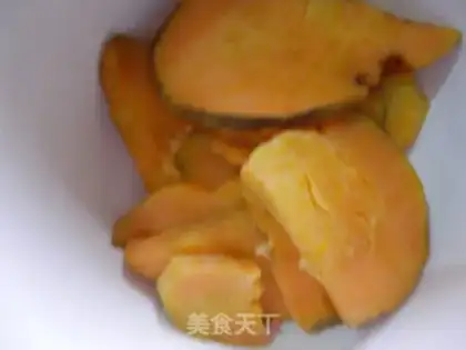 Make Innovative old mooncake step 0