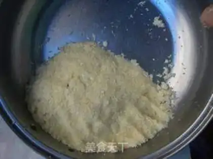 Make Cheese coconut mooncake step 7
