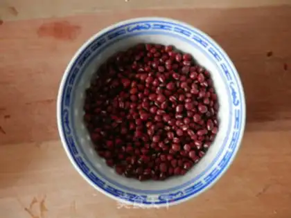 Make Innovative old mooncake step 1