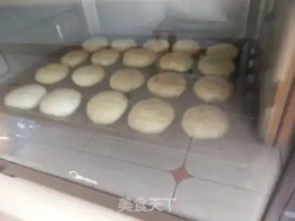 Make Innovative old mooncake step 7