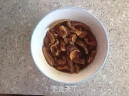 Make Pork head stew step 0