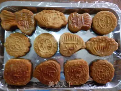 Make Donkey rolls moon cakes step 7