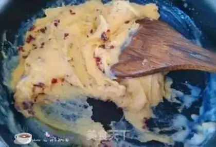 Make Milk and potatoes pie step 10