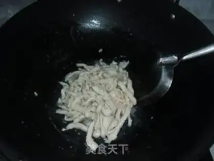 Make The green bean sprouts step 4