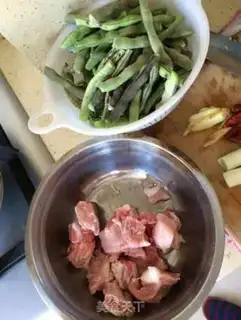 Make Bone bean horns step 0
