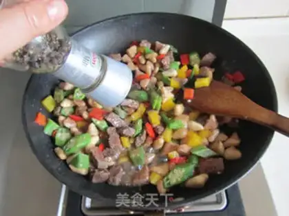 Make Piper pepper ostrich beef step 6