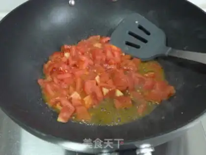 Make Tomato fried eggs step 7
