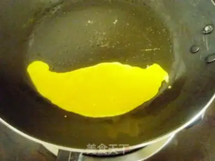 Make Rainbow fish sandwich step 3