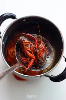 Make Wine, spicy lobster step 1