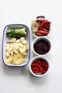 Make Wine, spicy lobster step 2