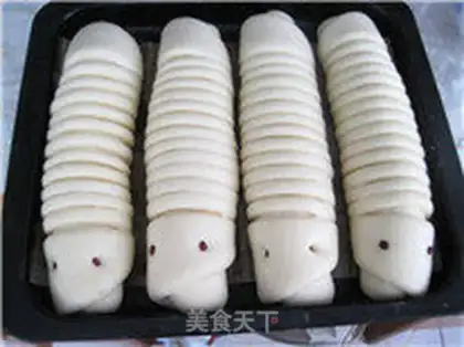 Make Red bean caterpillar step 9