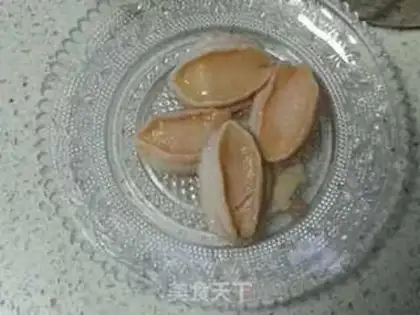 Make Fresh vegetables and abalone congee step 1