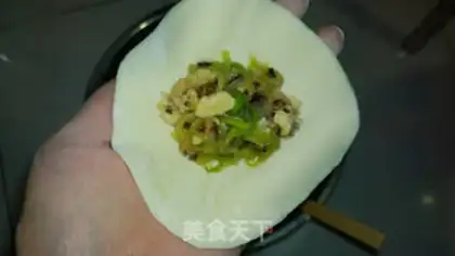 Make Sailor veggie bun step 5