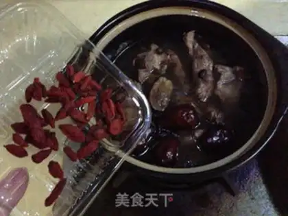 Make Pork bone black bean soup step 7