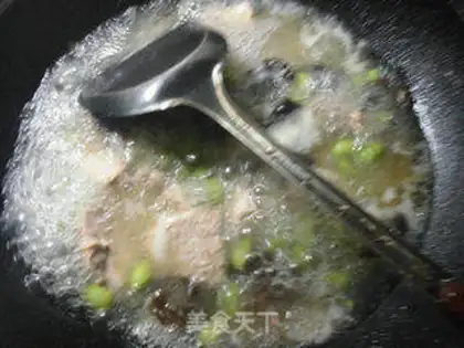 Make Black-muck-ear-mute pork chops step 4