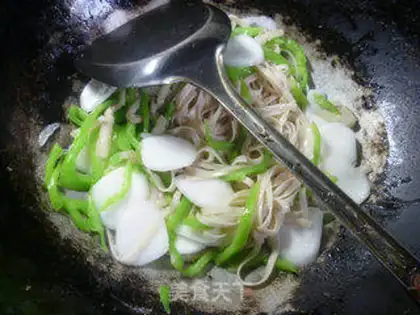 Make Pepper peppers, pasta step 7