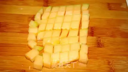 Make A salad of fruit and vegetables step 3