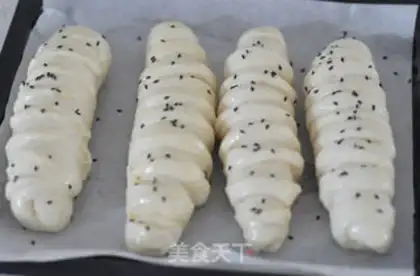 Make caterpillar bread step 8