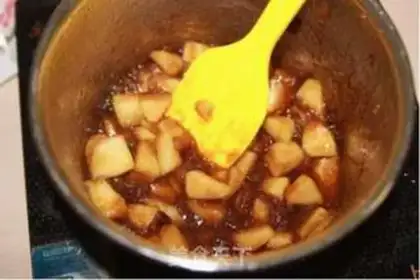 Make Sweet apple pie step 10