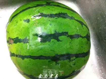 Make Fresh watermelon juice step 0