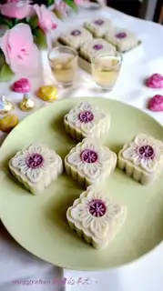 Make ♪ Purple roses ice mooncake ♪ step 15